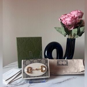 Gucci Horsebit 1955 Tri-Fold compact wallet in White